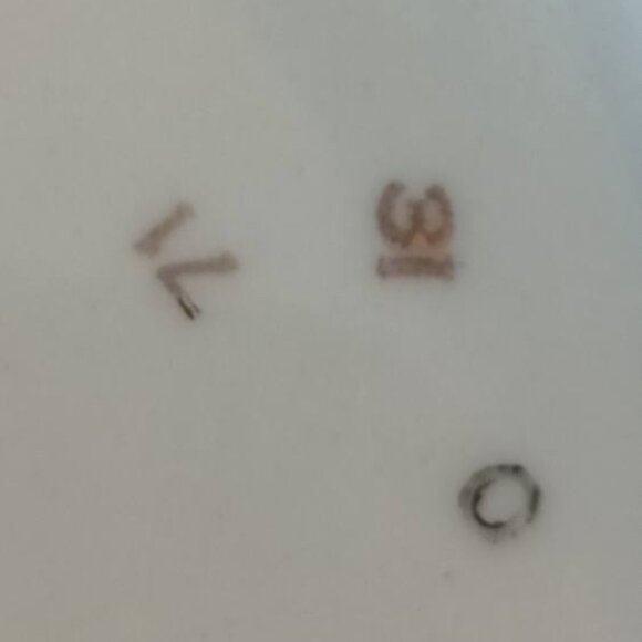 Vintage Theodore Haviland Rosalinde.14" Oval Serving Platter - Picture 9 of 9